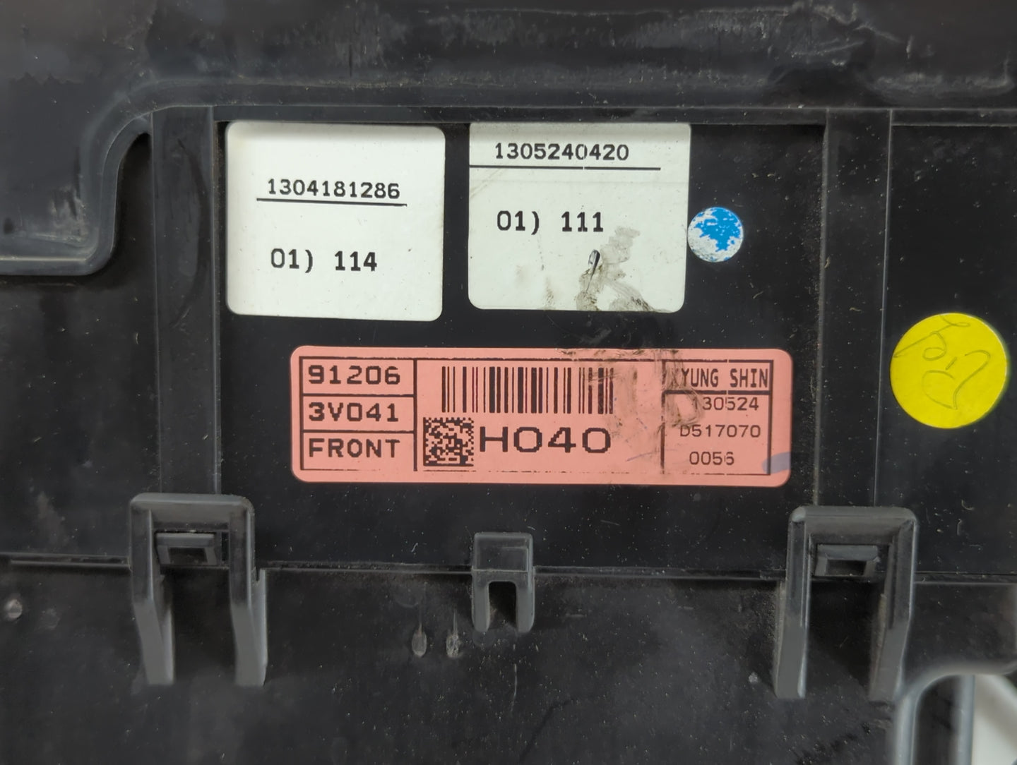 2012-2013 Hyundai Azera Fusebox Fuse Box Panel Relay Module P/N:1305240420 91206 3V041 Fits Fits 2012 2013 OEM Used Auto Par
