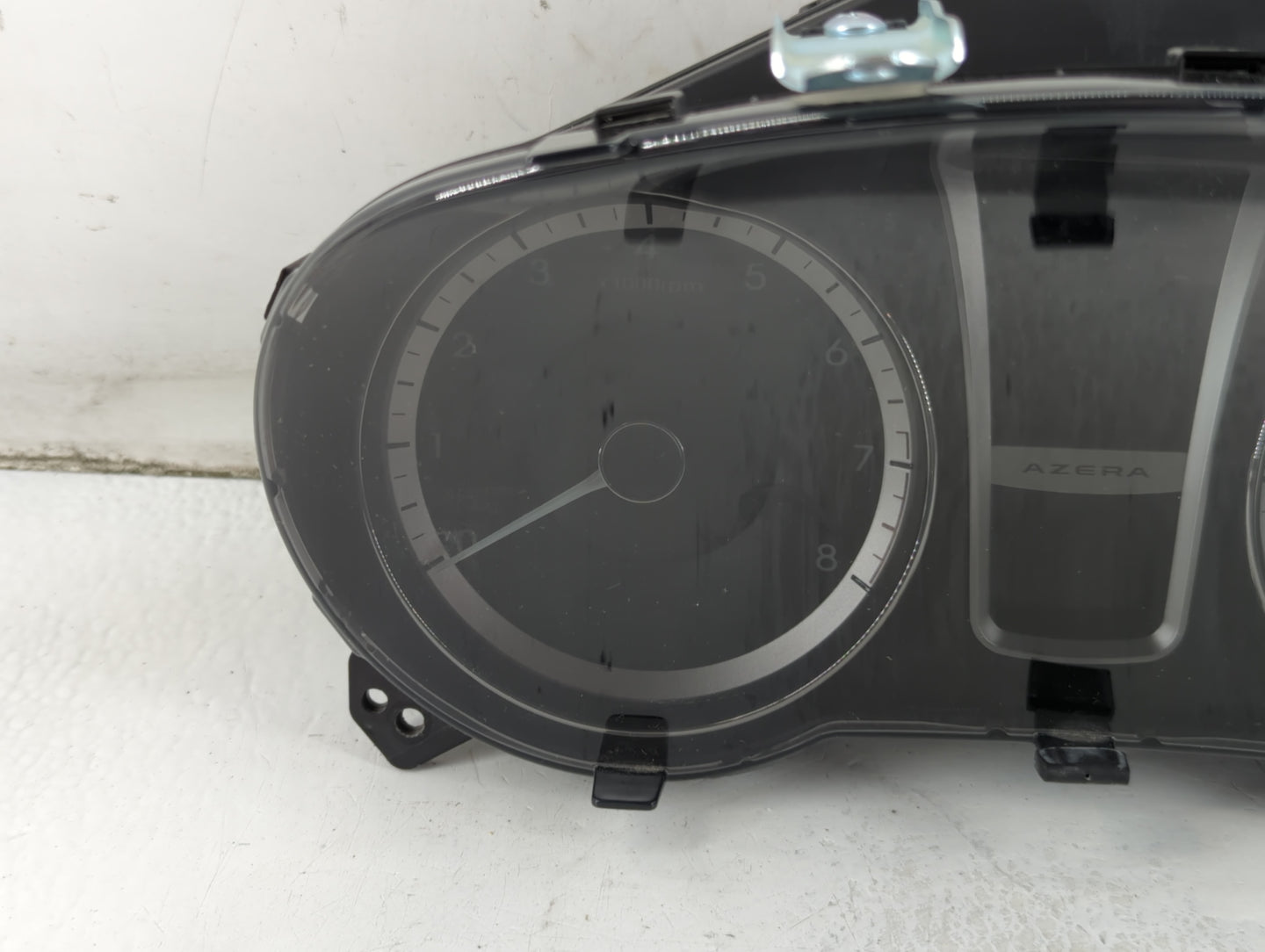 2012-2014 Hyundai Azera Instrument Cluster Speedometer Gauges P/N:9001-3V100 Fits Fits 2012 2013 2014 OEM Used Auto Parts - 