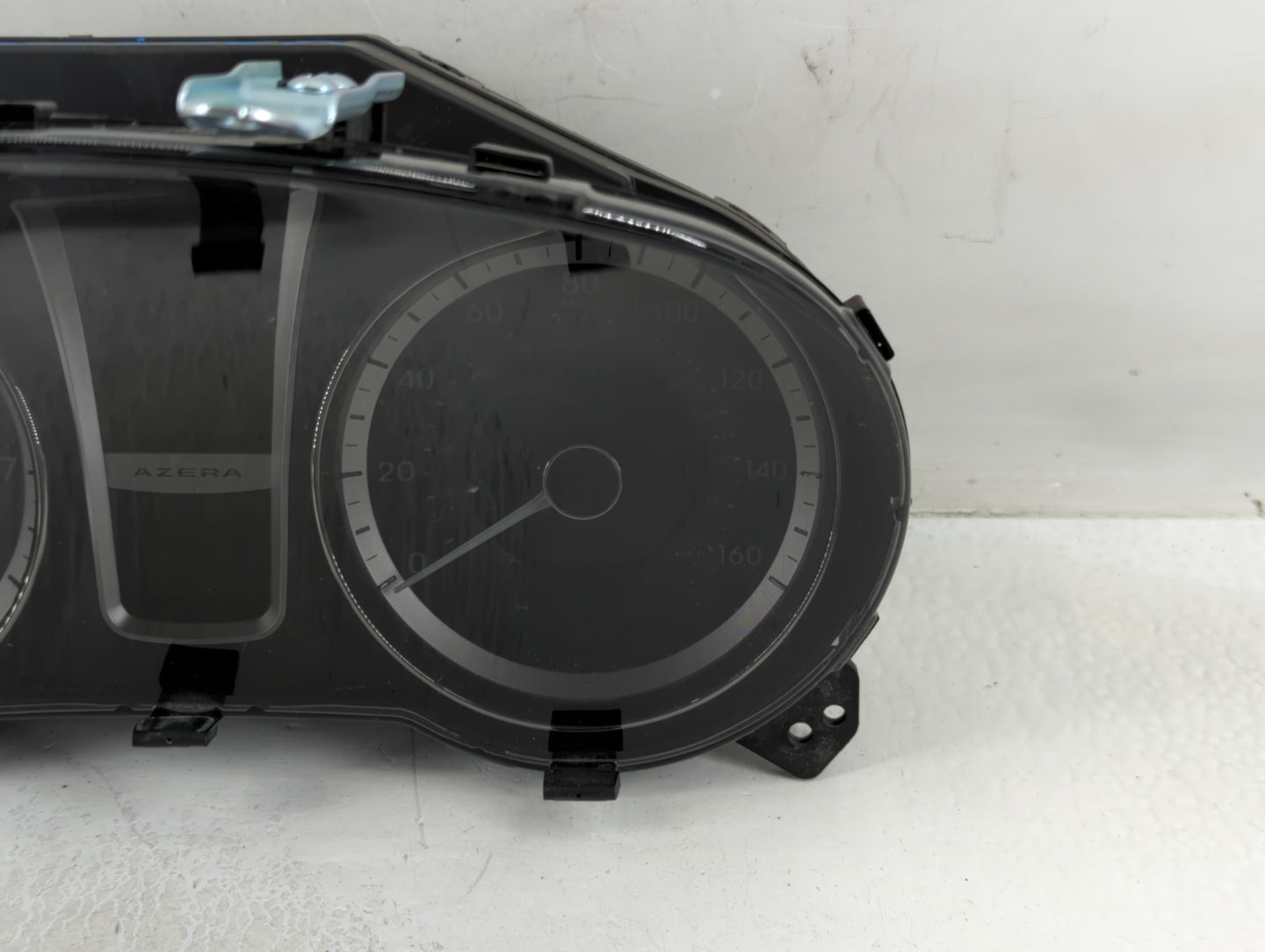 2012-2014 Hyundai Azera Instrument Cluster Speedometer Gauges P/N:9001-3V100 Fits Fits 2012 2013 2014 OEM Used Auto Parts - 
