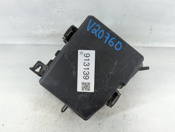 2012-2013 Hyundai Azera Fusebox Fuse Box Panel Relay Module P/N:91206 3V040 Fits Fits 2012 2013 OEM Used Auto Parts - Oemuse