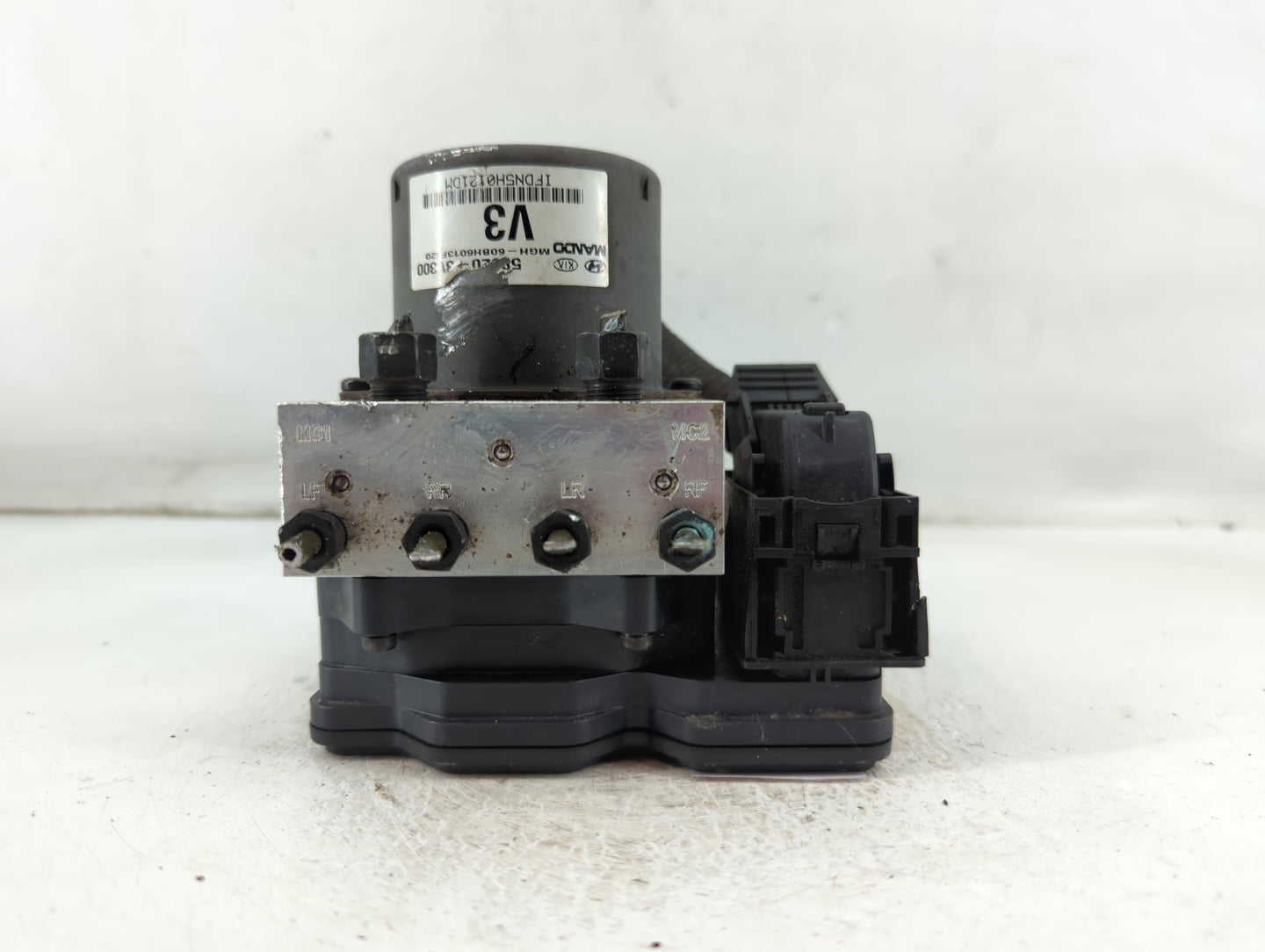 2012-2014 Hyundai Azera ABS Pump Control Module Replacement P/N:58920-3V300 Fits Fits 2012 2013 2014 OEM Used Auto Parts - O