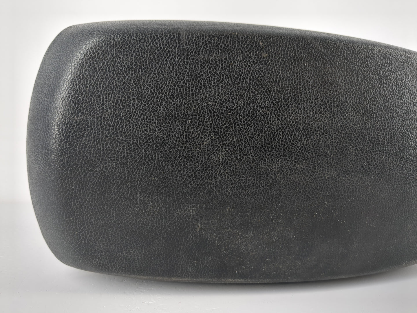 2013 Hyundai Elantra Center Console Armrest Cover Lid Fits OEM Used Auto Parts - Oemusedautoparts1.com