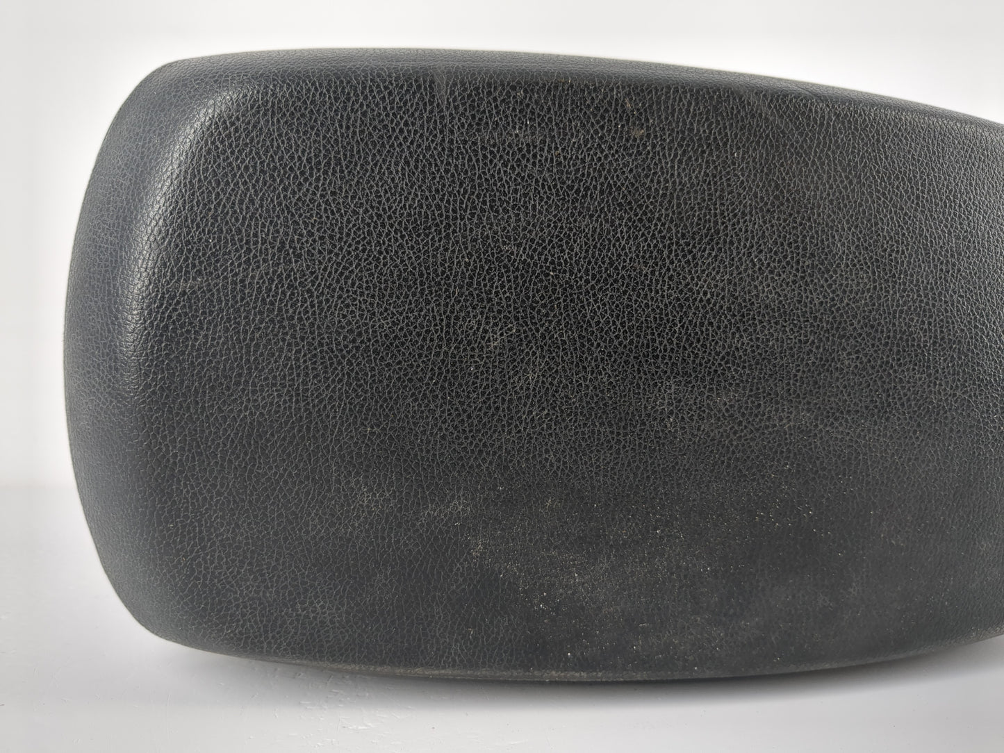 2013 Hyundai Elantra Center Console Armrest Cover Lid Fits OEM Used Auto Parts - Oemusedautoparts1.com