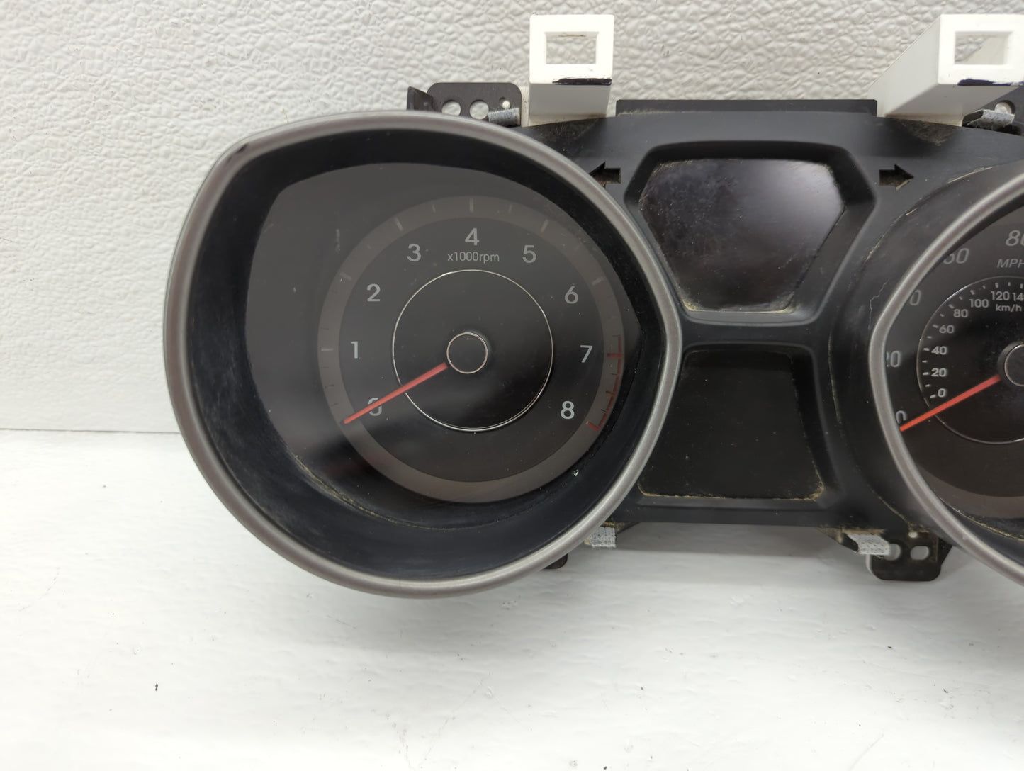 2013 Hyundai Elantra Instrument Cluster Speedometer Gauges Fits OEM Used Auto Parts - Oemusedautoparts1.com