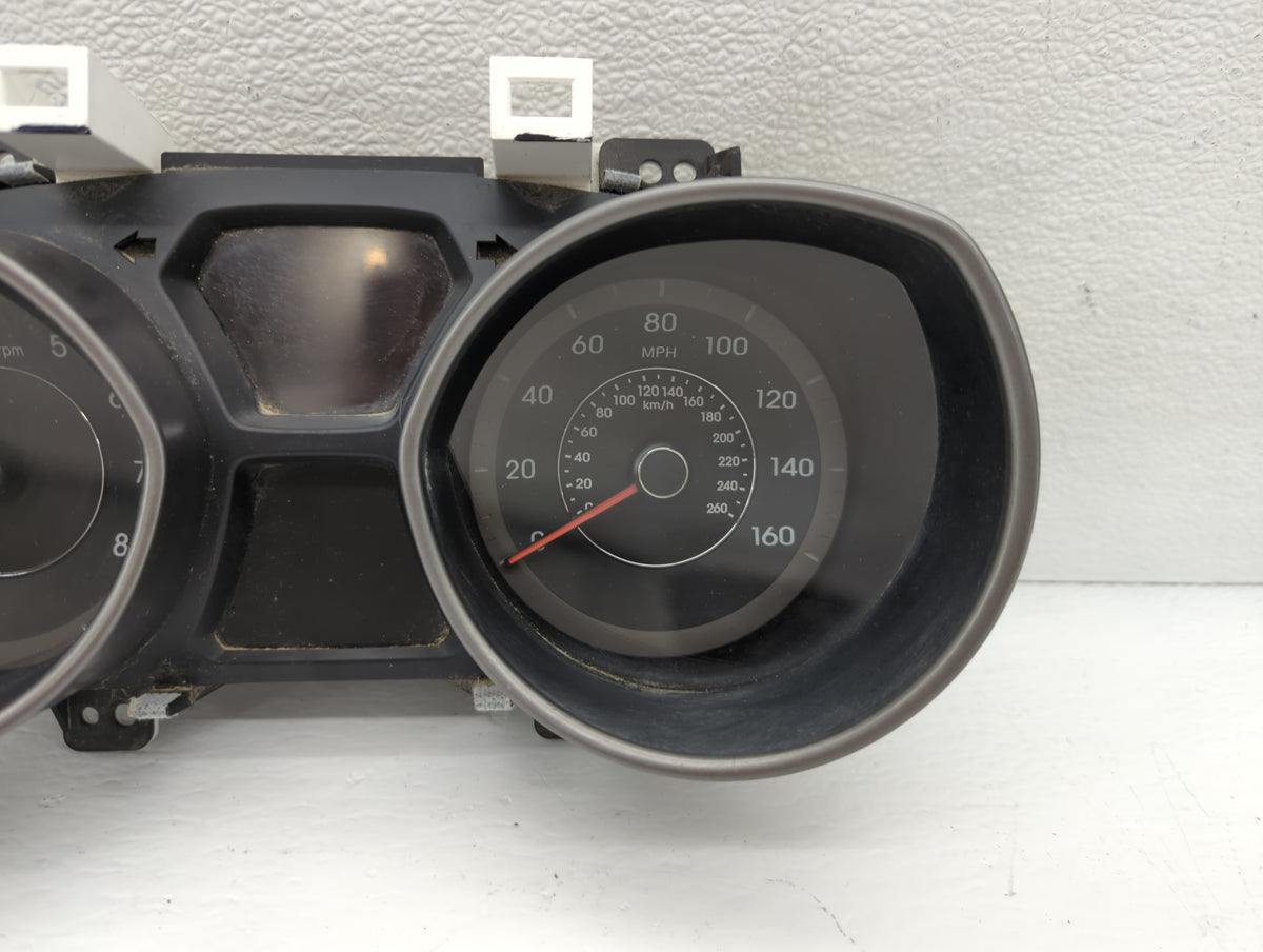 2013 Hyundai Elantra Instrument Cluster Speedometer Gauges P/N:94001-3Y520 Miles:85K Fits OEM Used Auto Parts - Oemusedautop