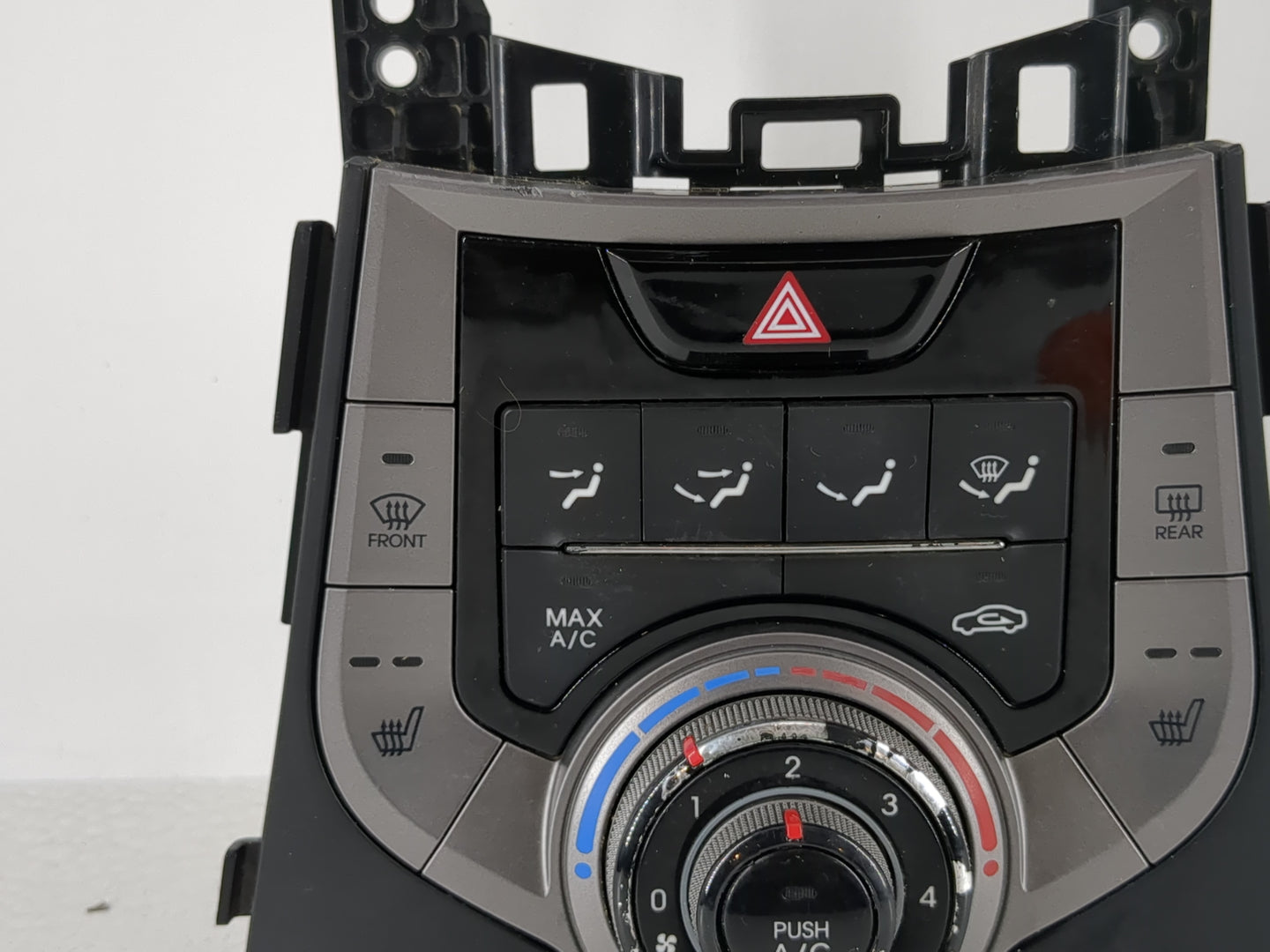 2013 Hyundai Elantra Climate Control Module Temperature AC/Heater Replacement Fits OEM Used Auto Parts - Oemusedautoparts1.c