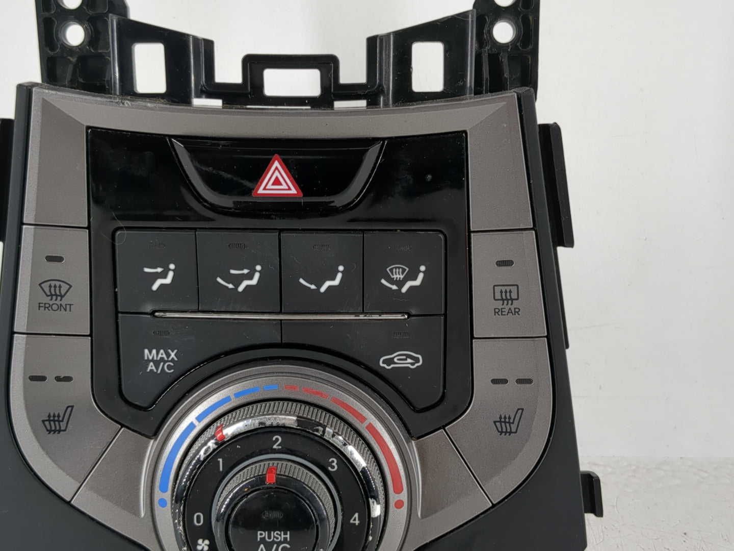 2013 Hyundai Elantra Climate Control Module Temperature AC/Heater Replacement Fits OEM Used Auto Parts - Oemusedautoparts1.c