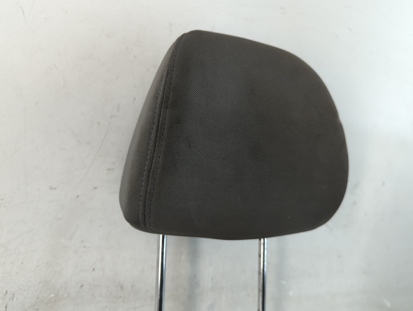 2013-2015 Hyundai Elantra Headrest Head Rest Rear Seat Fits Fits 2013 2014 2015 OEM Used Auto Parts - Oemusedautoparts1.com