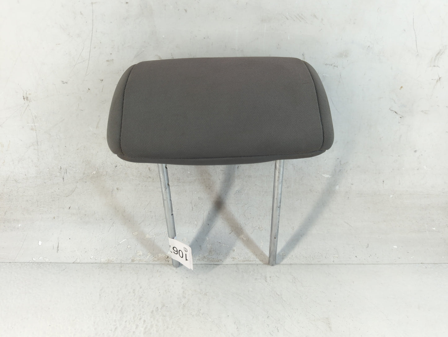2013-2015 Hyundai Elantra Headrest Head Rest Rear Seat Fits Fits 2013 2014 2015 OEM Used Auto Parts - Oemusedautoparts1.com