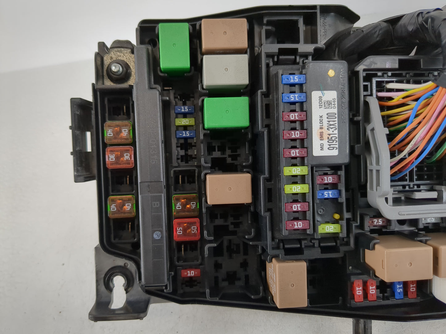 2011-2013 Hyundai Elantra Fusebox Fuse Box Panel Relay Module P/N:91205 3X214 Fits Fits 2011 2012 2013 OEM Used Auto Parts -