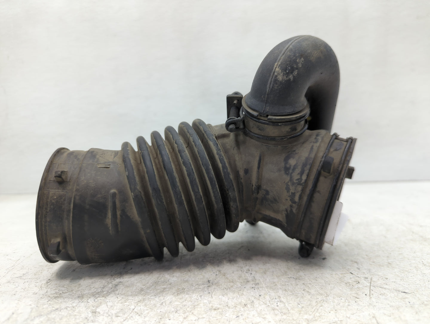 2013 Hyundai Elantra Air Cleaner Intake Duct Hose Tube - Oemusedautoparts1.com