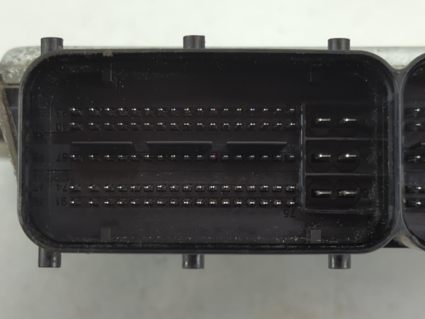 2013 Hyundai Elantra PCM Engine Control Computer ECU ECM PCU OEM P/N:39102-2EMP3 Fits OEM Used Auto Parts - Oemusedautoparts