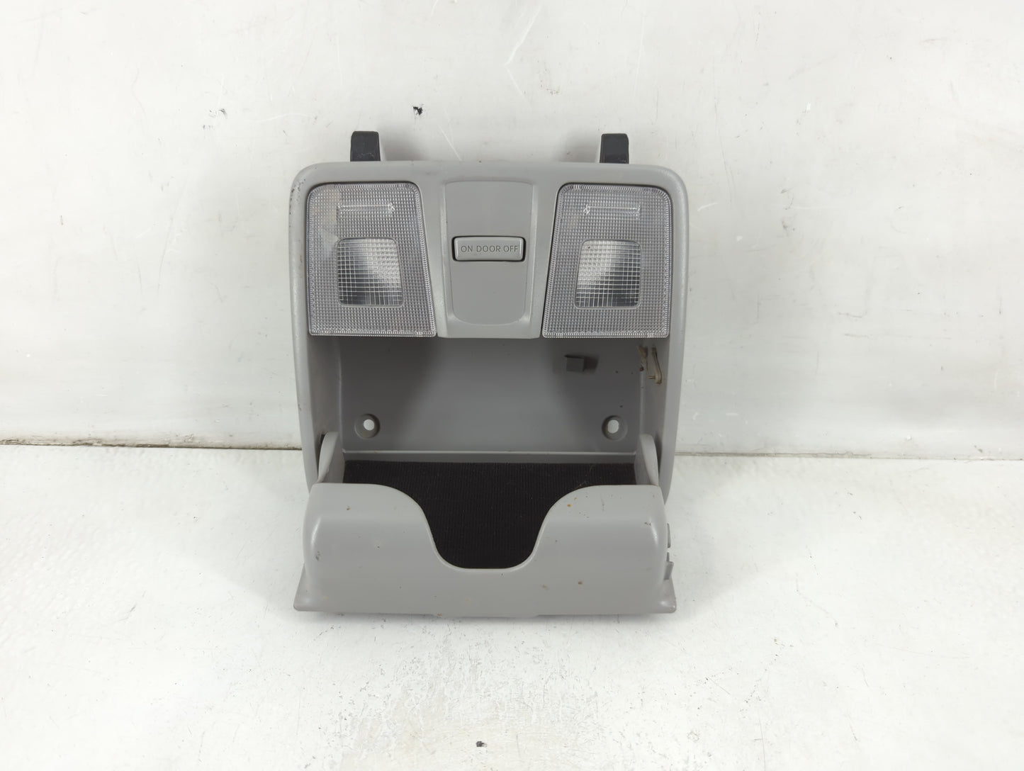 2013 Hyundai Elantra Overhead Roof Console - Oemusedautoparts1.com