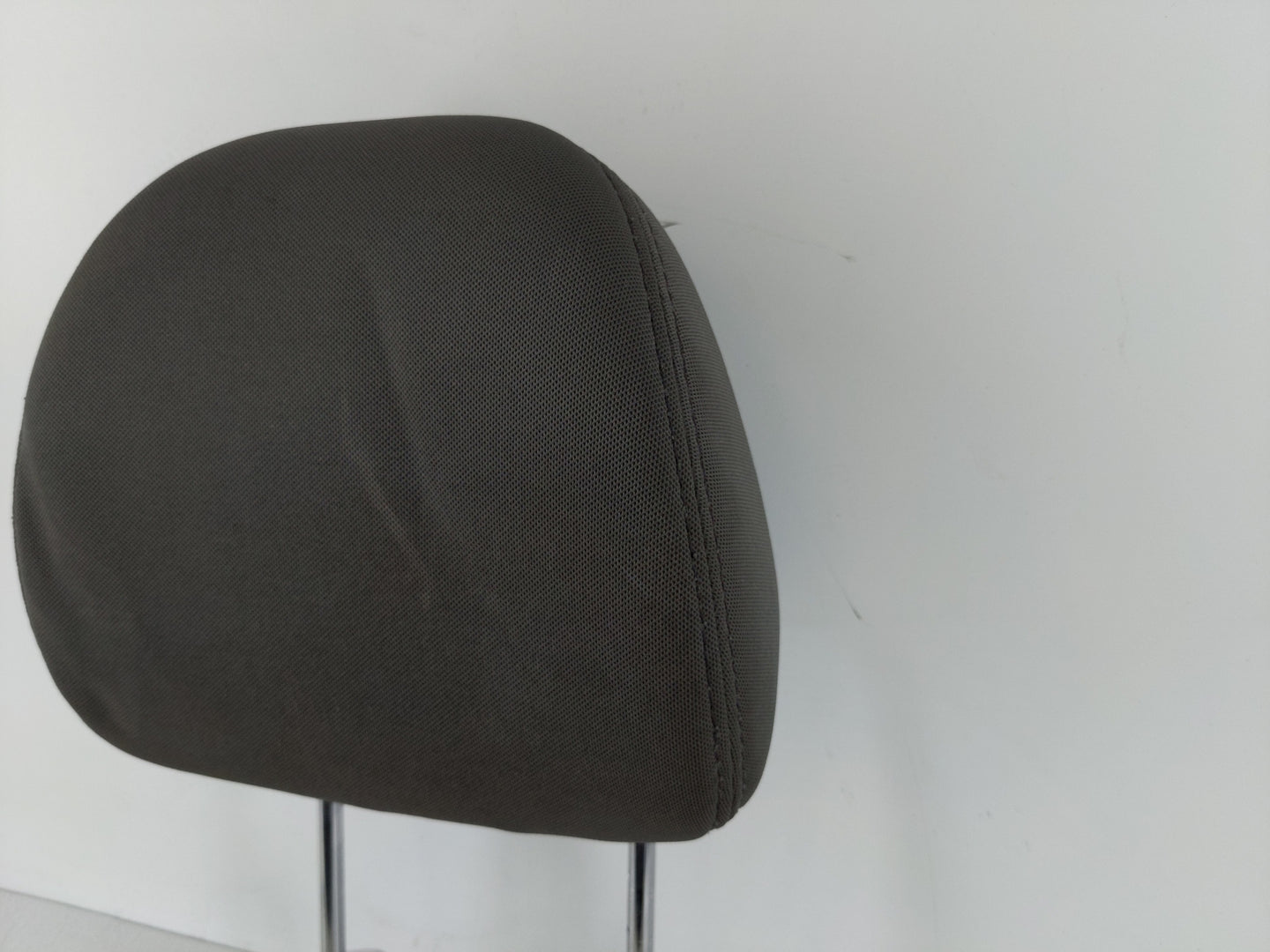 2013-2015 Hyundai Elantra Headrest Head Rest Front Driver Passenger Seat Fits Fits 2013 2014 2015 OEM Used Auto Parts - Oemu