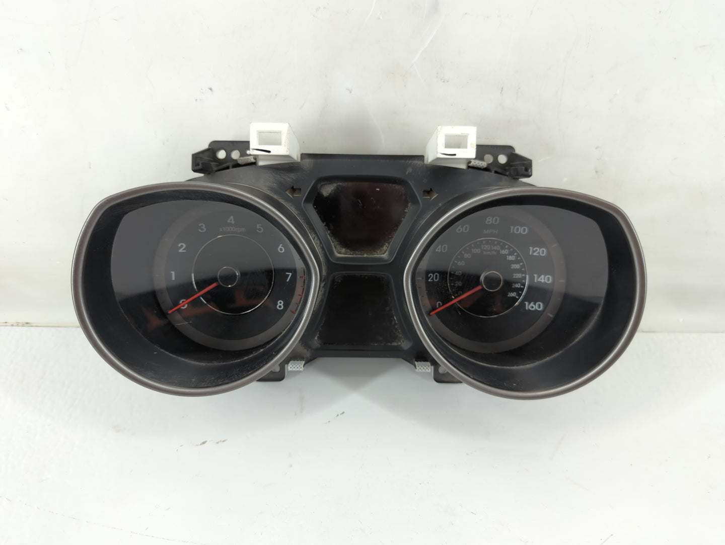 2013 Hyundai Elantra Instrument Cluster Speedometer Gauges P/N:94001-3Y520 Fits OEM Used Auto Parts - Oemusedautoparts1.com
