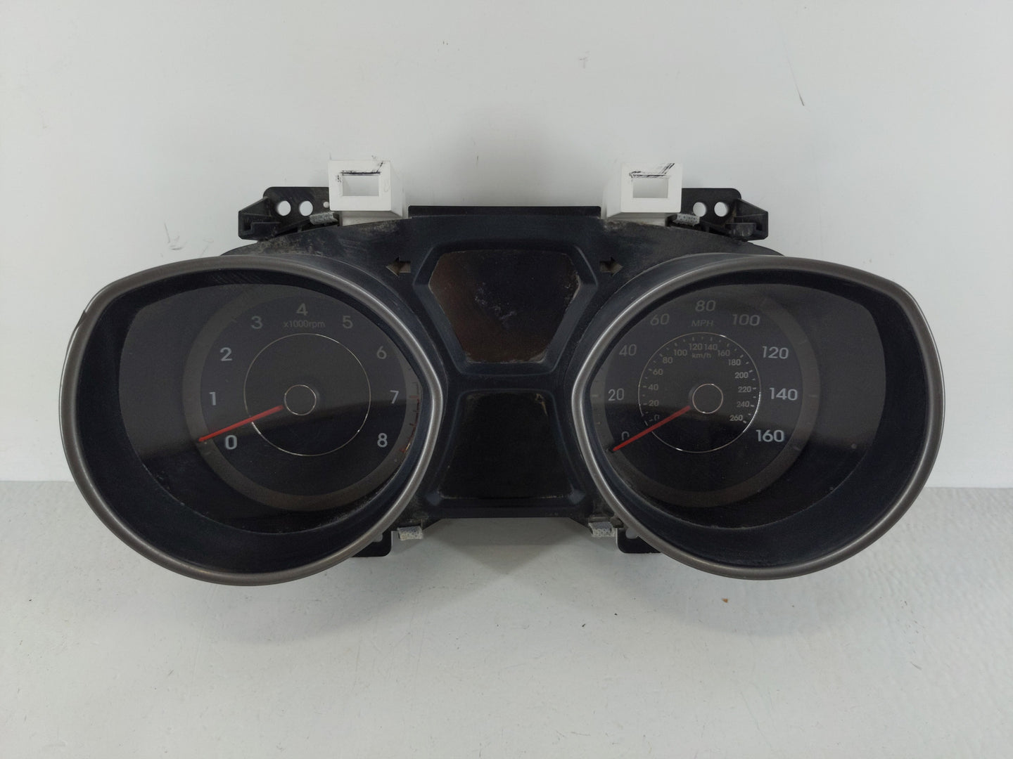 2013 Hyundai Elantra Instrument Cluster Speedometer Gauges P/N:94001-3Y520 Fits OEM Used Auto Parts - Oemusedautoparts1.com