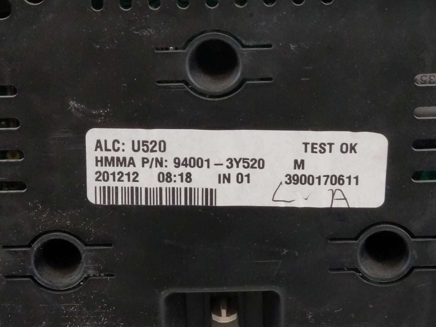 2013 Hyundai Elantra Instrument Cluster Speedometer Gauges P/N:94001-3Y520 Fits OEM Used Auto Parts - Oemusedautoparts1.com
