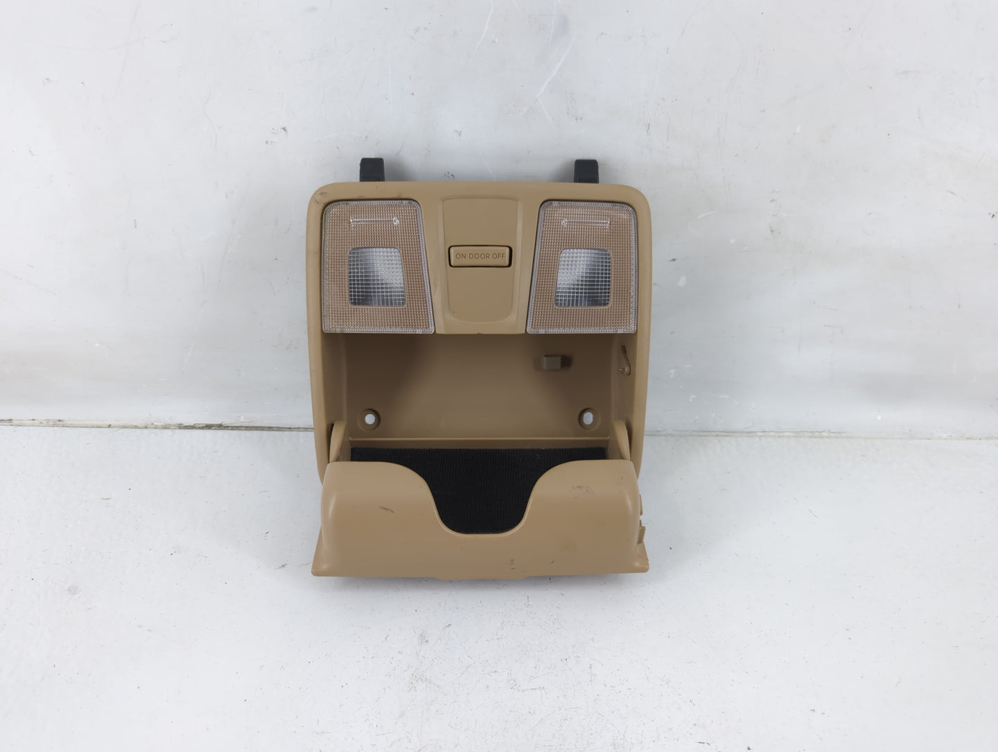 2013 Hyundai Elantra Overhead Roof Console - Oemusedautoparts1.com
