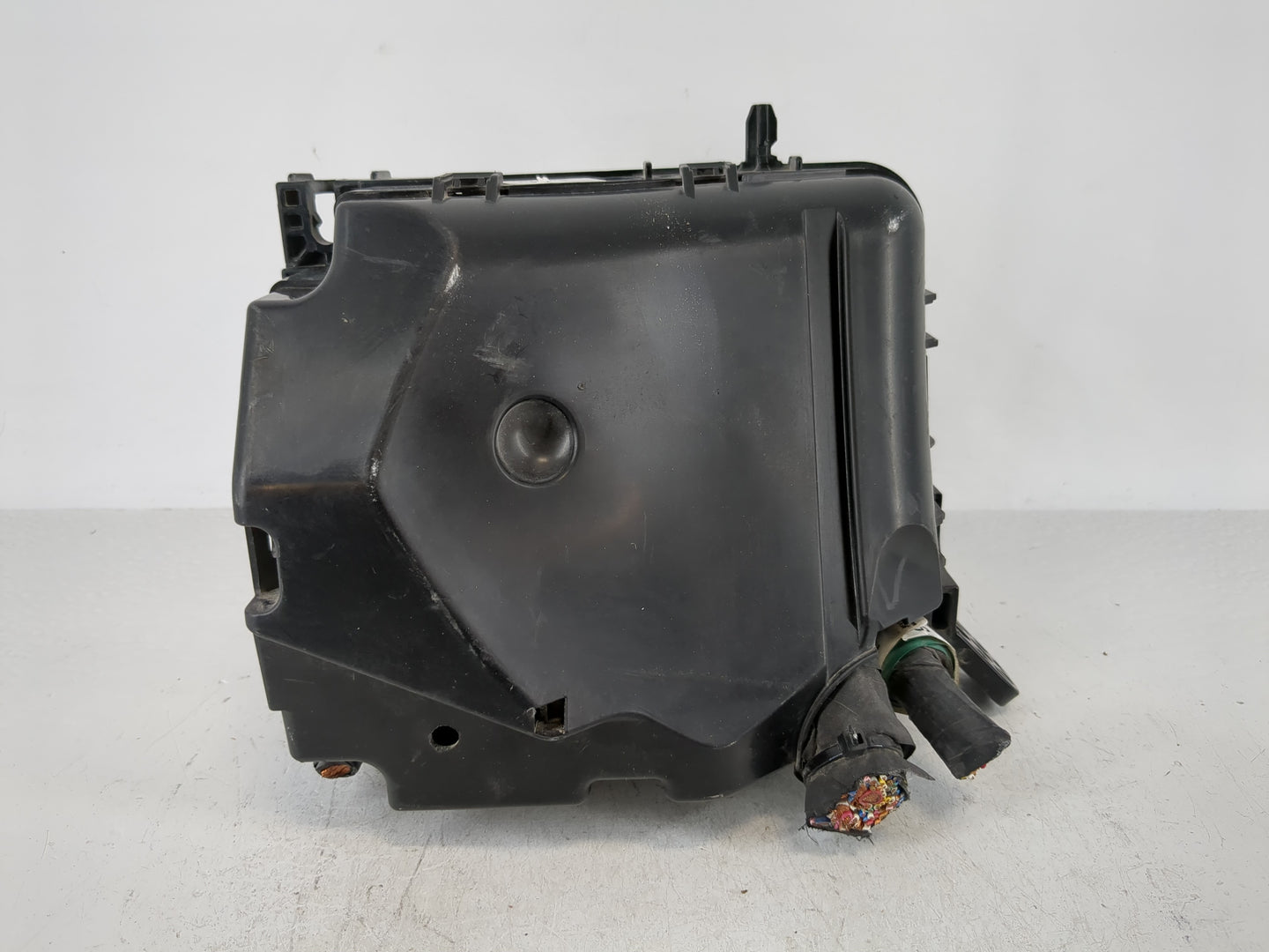2011-2013 Hyundai Elantra Fusebox Fuse Box Panel Relay Module P/N:91950-3X711 91951-3X100 Fits Fits 2011 2012 2013 OEM Used 