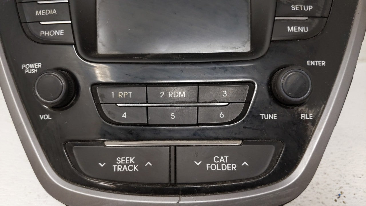 2013-2013 Hyundai Elantra Am Fm Cd Player Radio Receiver - Oemusedautoparts1.com
