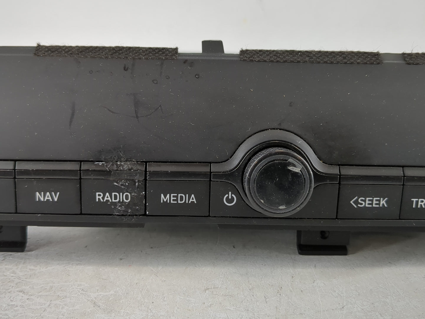 2011-2013 Hyundai Elantra Radio AM FM Cd Player Receiver Replacement P/N:96560-IB330LM5 Fits Fits 2011 2012 2013 OEM Used Au