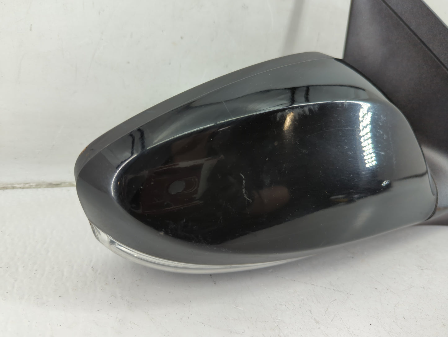 2013-2017 Hyundai Elantra Passenger Side View Mirror - Right Door Mirror OEM Used - Oemusedautoparts1.com