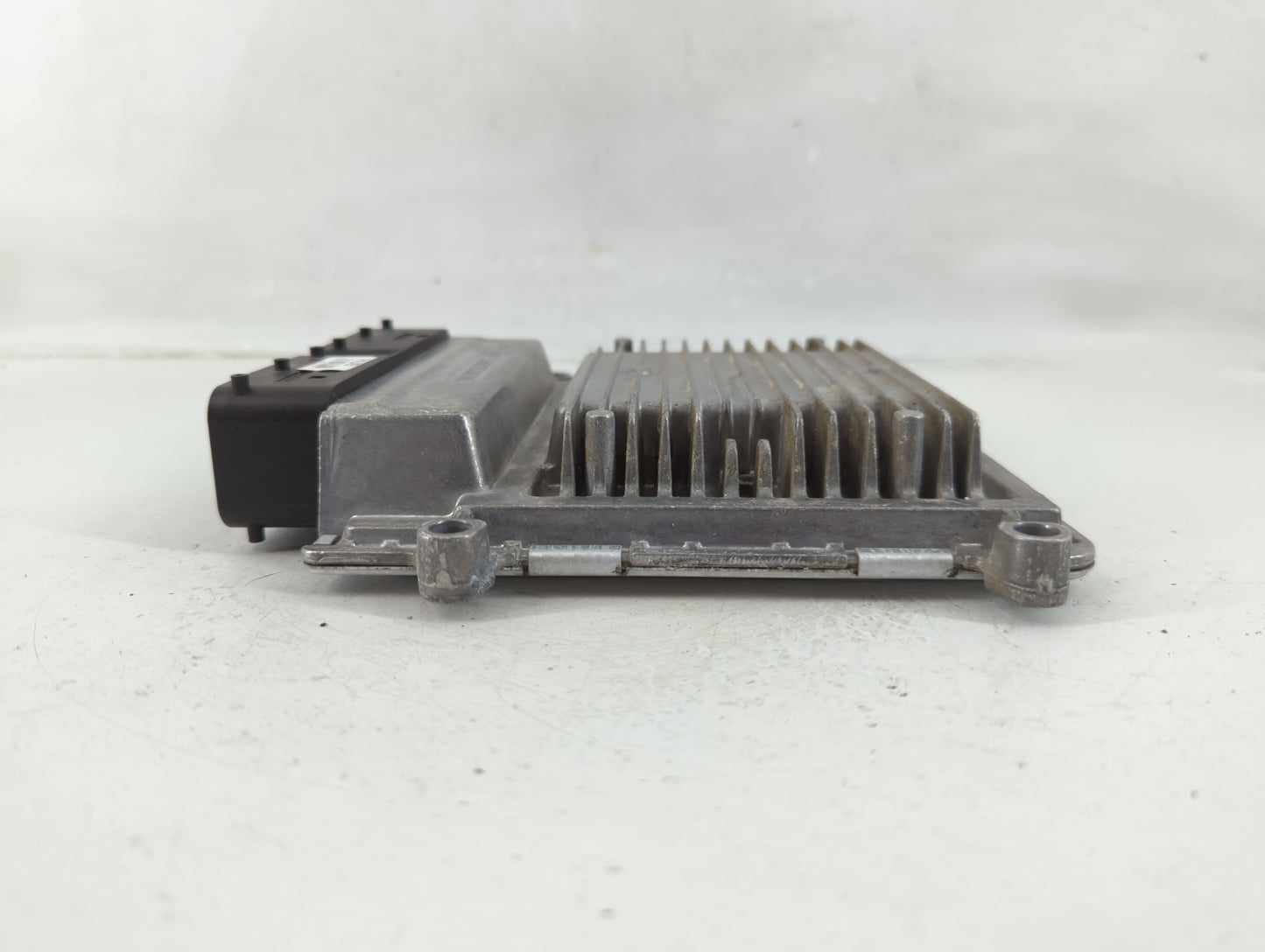 2011-2013 Hyundai Elantra PCM Engine Control Computer ECU ECM PCU OEM P/N:39100-2EMB3 Fits Fits 2011 2012 2013 OEM Used Auto