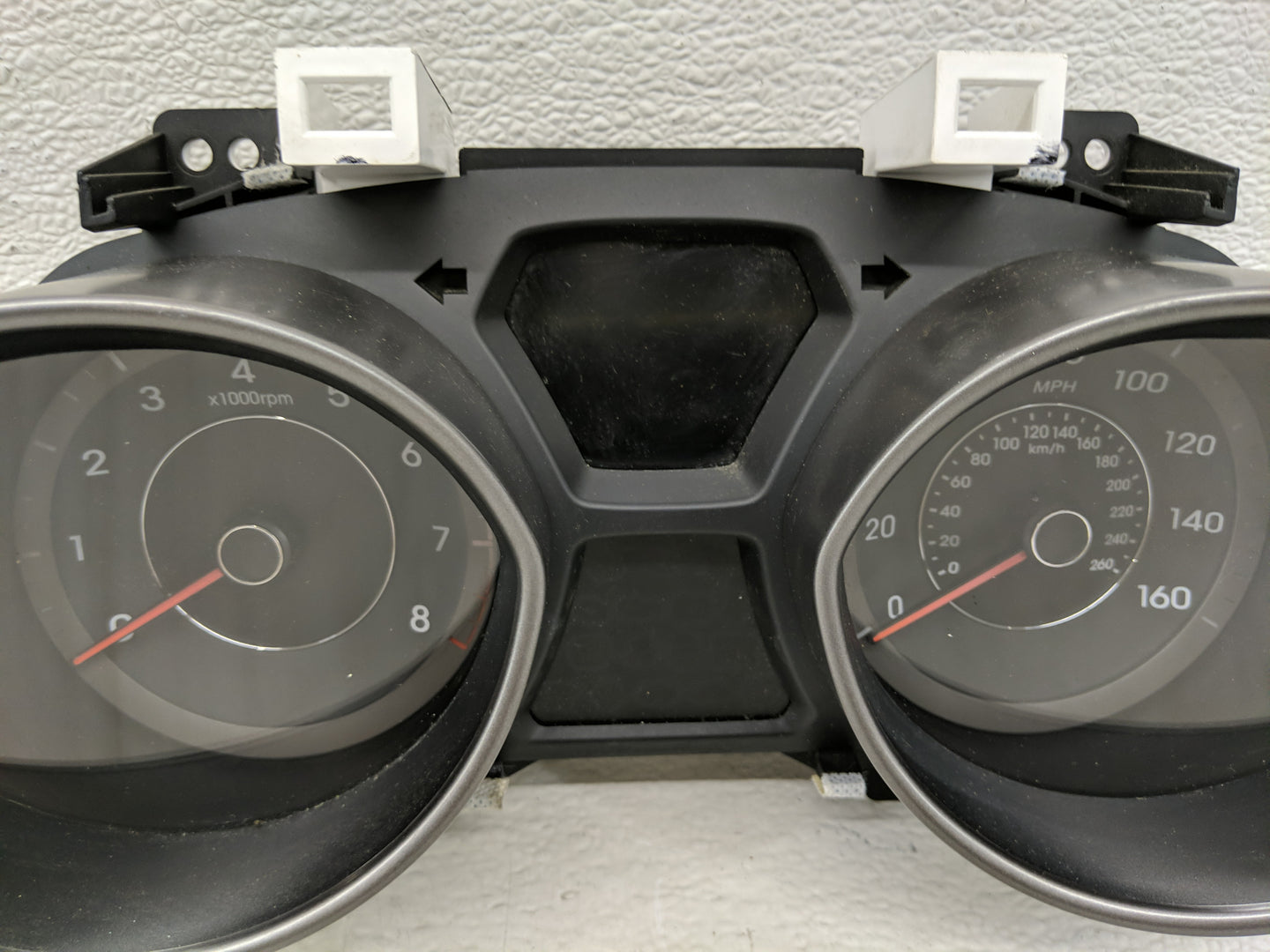 2013 Hyundai Elantra Instrument Cluster Speedometer Gauges P/N:PP-TD40 PP-TD30 Fits OEM Used Auto Parts - Oemusedautoparts1.
