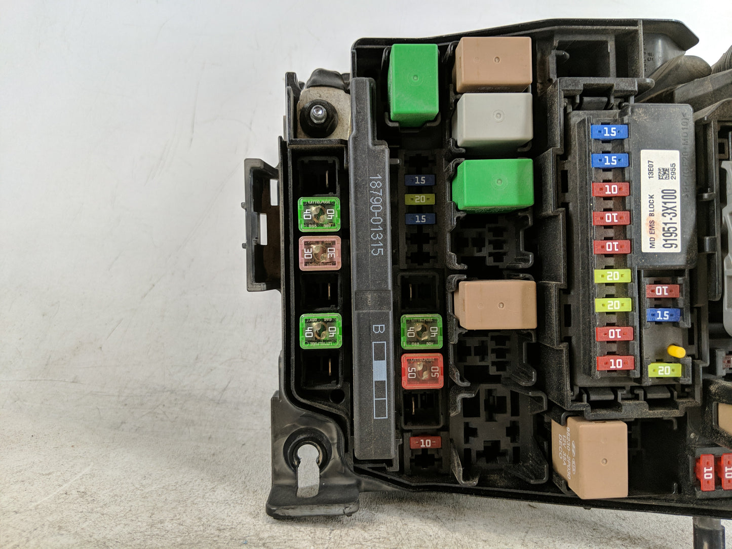 2011-2013 Hyundai Elantra Fusebox Fuse Box Panel Relay Module P/N:91950-3X510 Fits Fits 2011 2012 2013 OEM Used Auto Parts -