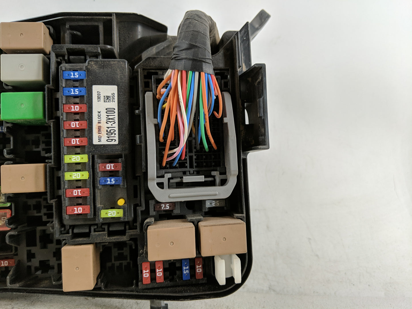 2011-2013 Hyundai Elantra Fusebox Fuse Box Panel Relay Module P/N:91950-3X510 Fits Fits 2011 2012 2013 OEM Used Auto Parts -