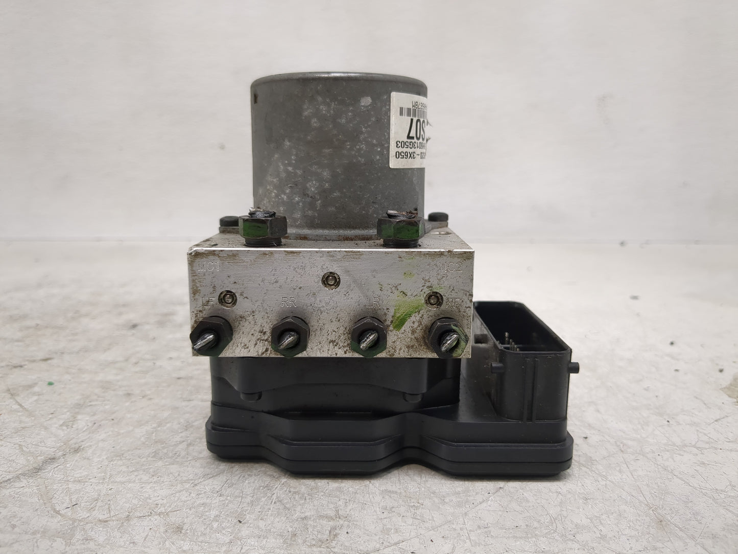 2011-2013 Hyundai Elantra ABS Pump Control Module Replacement P/N:BE6003G506 Fits Fits 2011 2012 2013 OEM Used Auto Parts - 