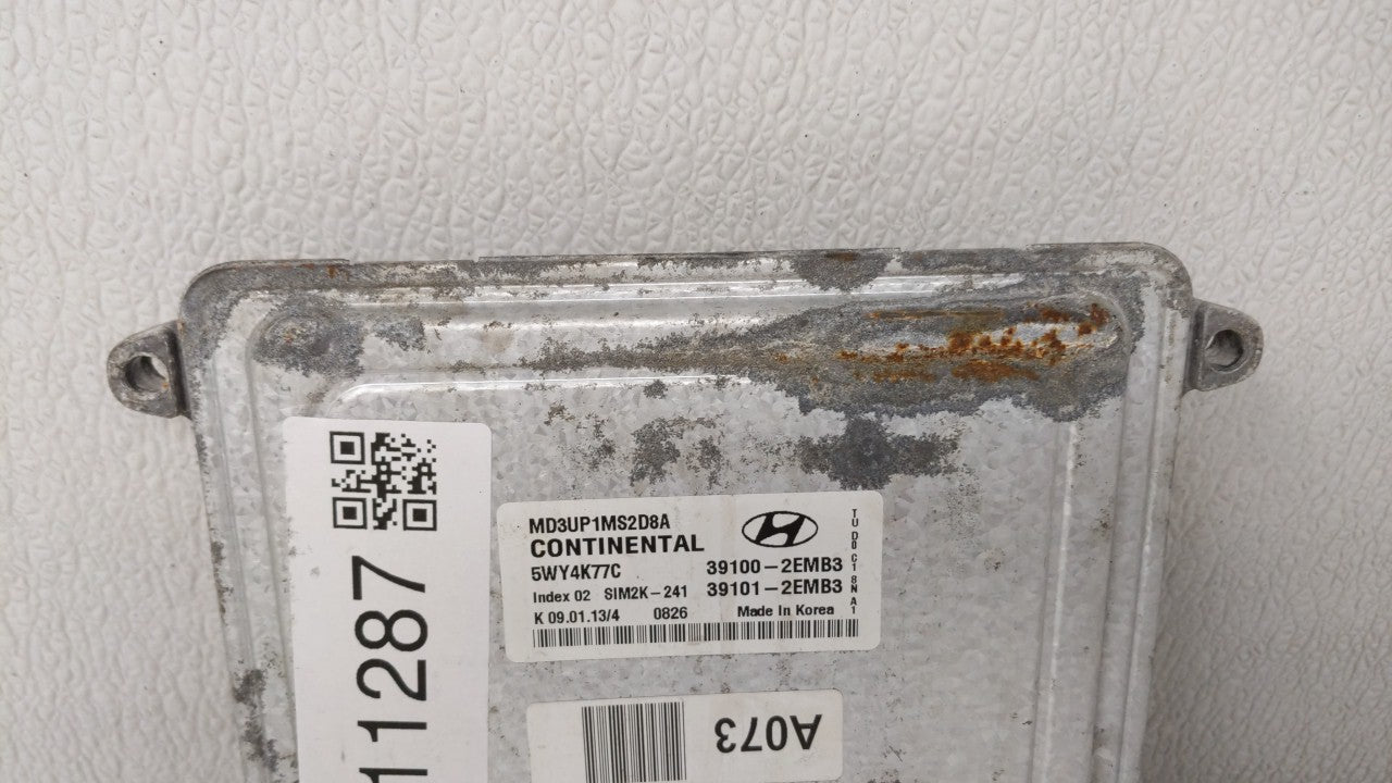 2011-2013 Hyundai Elantra PCM Engine Control Computer ECU ECM PCU OEM P/N:39102-2EMP2 39102-2EMP3 Fits Fits 2011 2012 2013 O