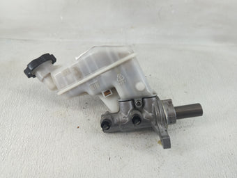 compare product 2011-2016 Hyundai Elantra Brake Master Cylinder