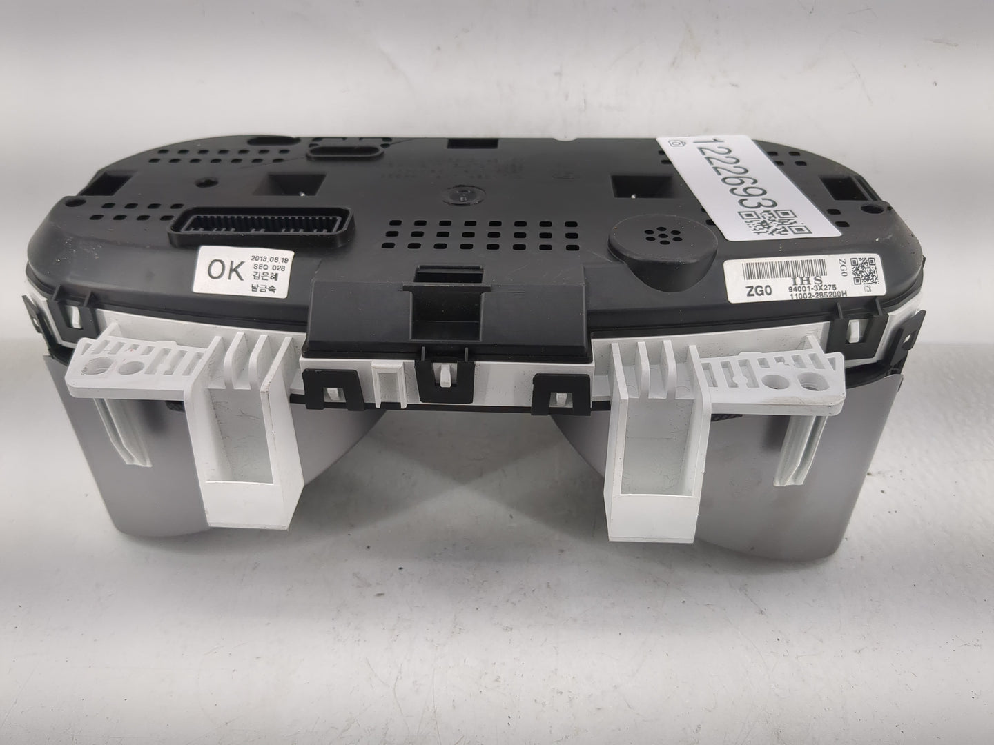 2013 Hyundai Elantra Instrument Cluster Speedometer Gauges Fits OEM Used Auto Parts - Oemusedautoparts1.com