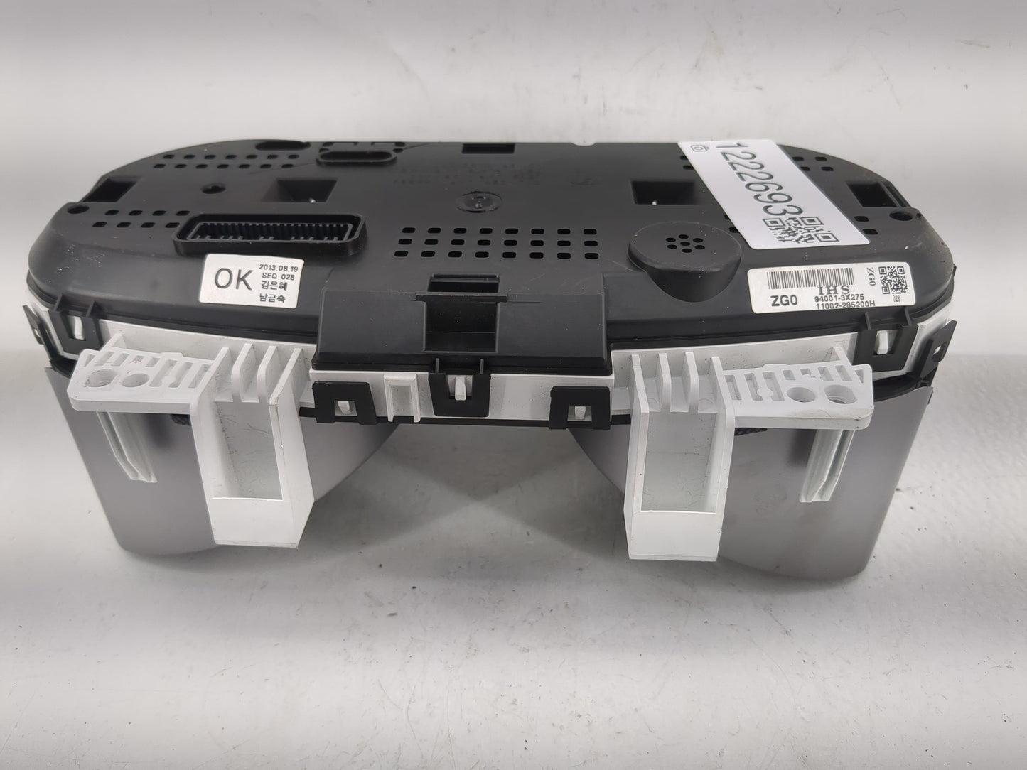 2013 Hyundai Elantra Instrument Cluster Speedometer Gauges Fits OEM Used Auto Parts - Oemusedautoparts1.com