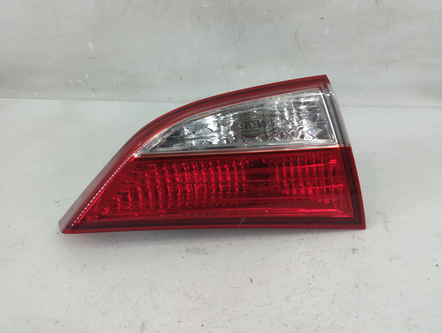 2011-2013 Hyundai Elantra Tail Light Assembly Driver Left OEM P/N:92403-3X0 Fits Fits 2011 2012 2013 OEM Used Auto Parts - O
