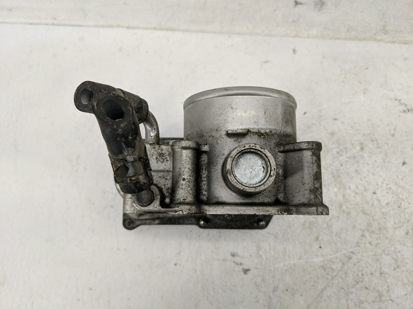 2013 Hyundai Elantra Throttle Body P/N:35100-2L000 Fits OEM Used Auto Parts - Oemusedautoparts1.com