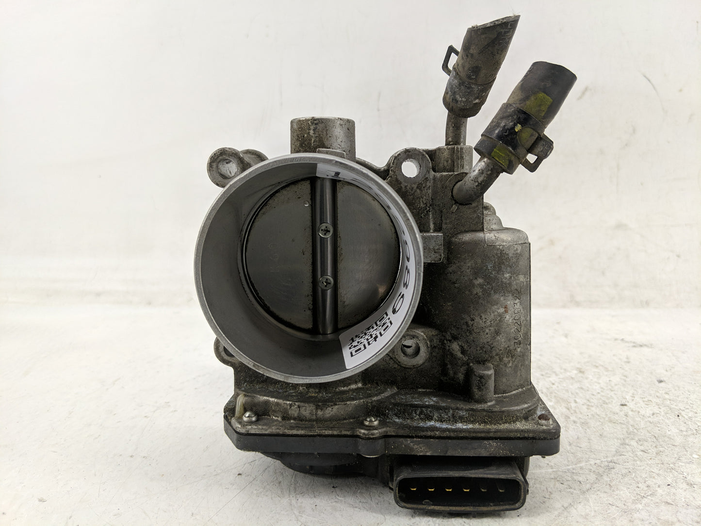 2013 Hyundai Elantra Throttle Body P/N:35100-2L000 Fits OEM Used Auto Parts - Oemusedautoparts1.com