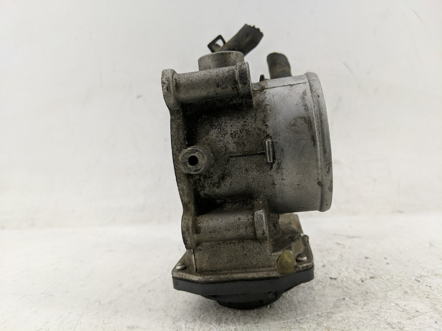 2011-2020 Hyundai Elantra Throttle Body P/N:35100-2E000 Fits Fits 2011 2012 2013 2014 2015 2016 2017 2018 2019 2020 2021 OEM