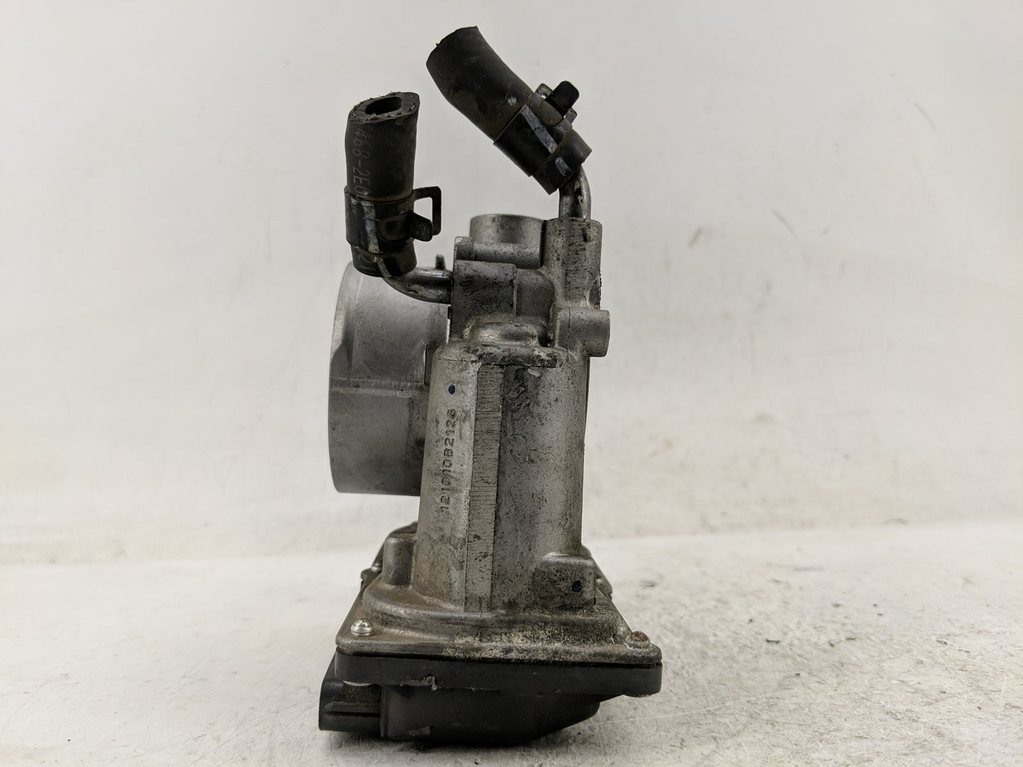 2011-2020 Hyundai Elantra Throttle Body P/N:35100-2E000 Fits Fits 2011 2012 2013 2014 2015 2016 2017 2018 2019 2020 2021 OEM