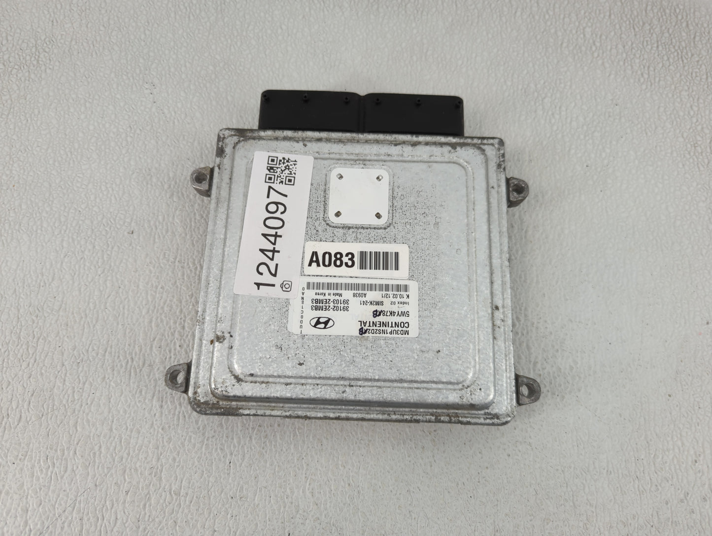 2011-2013 Hyundai Elantra PCM Engine Control Computer ECU ECM PCU OEM P/N:39103-2EMB3 39102-2EMB3 Fits Fits 2011 2012 2013 O