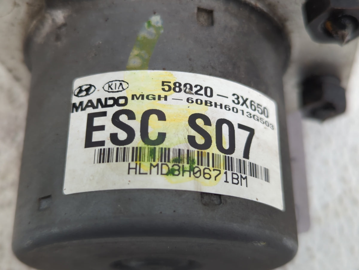 2011-2013 Hyundai Elantra Anti-Lock Brake ABS Pump Module Actuator OEM P/N:58920-3X650 Fits Fits 2011 2012 2013 OEM Used Aut