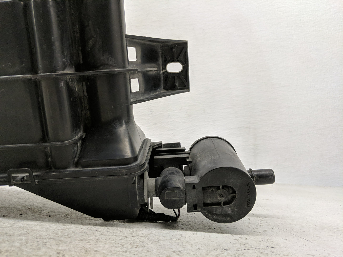 2013 Hyundai Elantra Fuel Vapor Charcoal Canister - Oemusedautoparts1.com