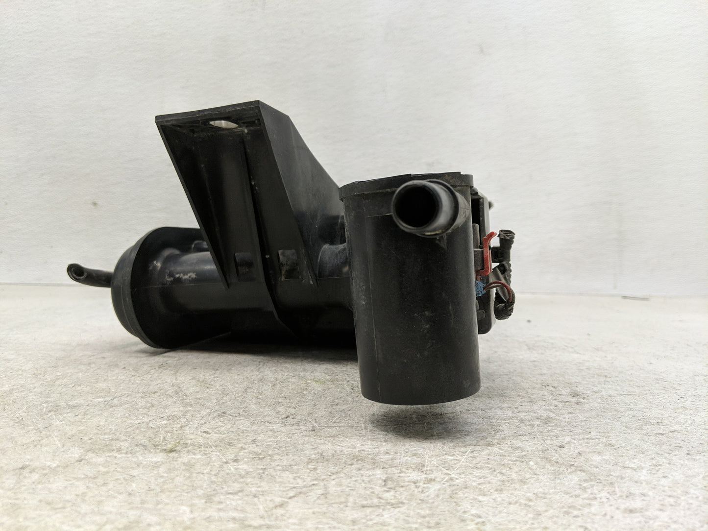2013 Hyundai Elantra Fuel Vapor Charcoal Canister - Oemusedautoparts1.com