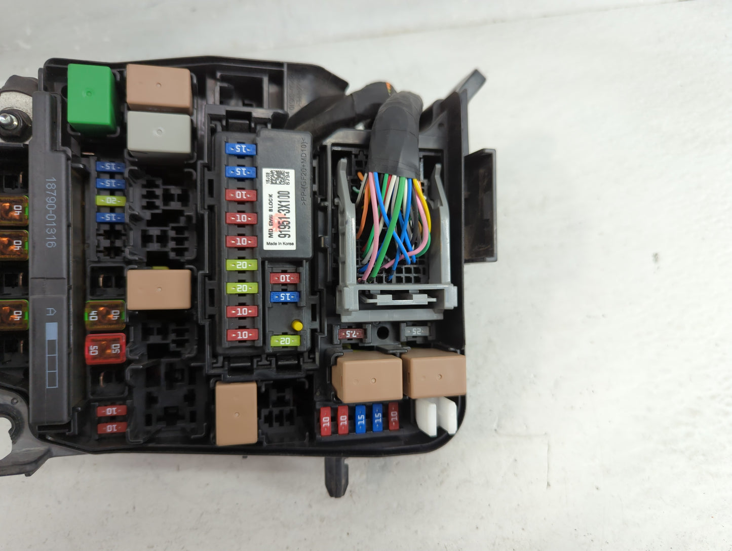 2011-2013 Hyundai Elantra Fusebox Fuse Box Panel Relay Module P/N:91950-3X711 91951-3X100 Fits Fits 2011 2012 2013 OEM Used 