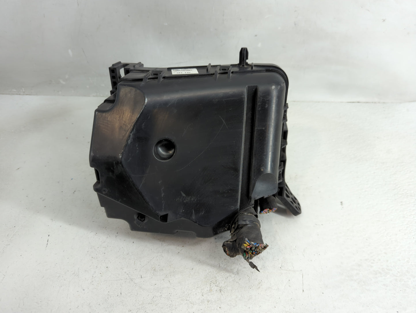 2011-2013 Hyundai Elantra Fusebox Fuse Box Panel Relay Module P/N:91950-3X711 91951-3X100 Fits Fits 2011 2012 2013 OEM Used 