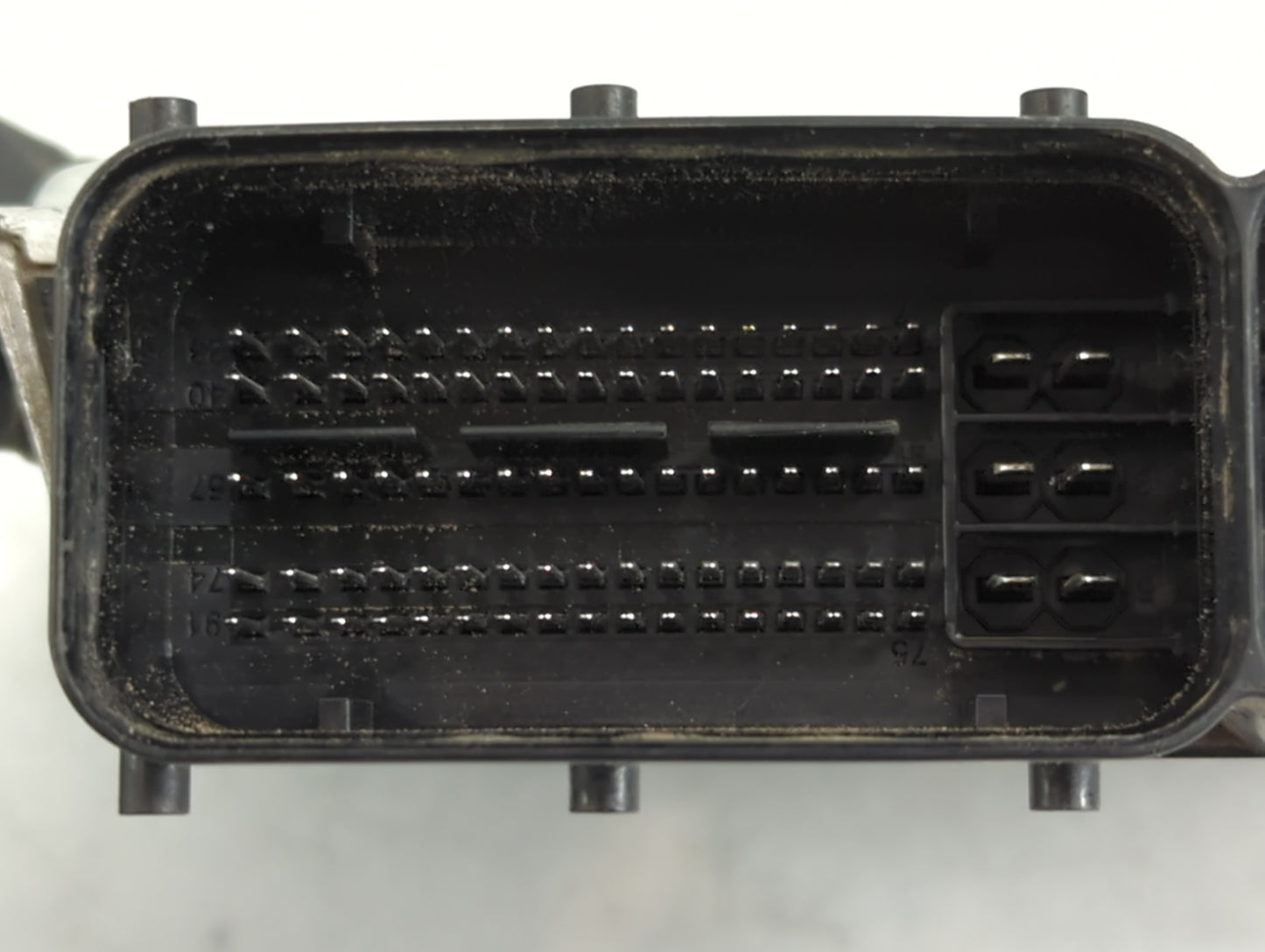 2011-2013 Hyundai Elantra PCM Engine Control Computer ECU ECM PCU OEM P/N:39101-2EMN3 39100-2EMN3 Fits Fits 2011 2012 2013 O
