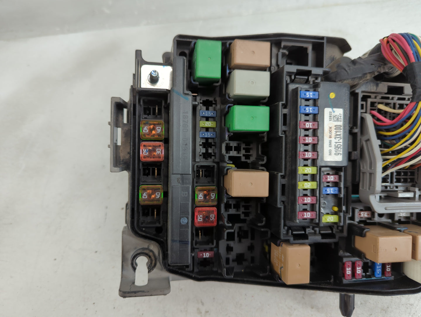 2011-2013 Hyundai Elantra Fusebox Fuse Box Panel Relay Module P/N:91950-3X711 91951-3X100 Fits Fits 2011 2012 2013 OEM Used 