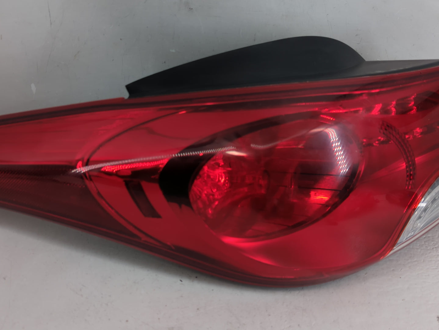 2011-2013 Hyundai Elantra Tail Light Assembly Driver Left OEM Fits Fits 2011 2012 2013 OEM Used Auto Parts - Oemusedautopart