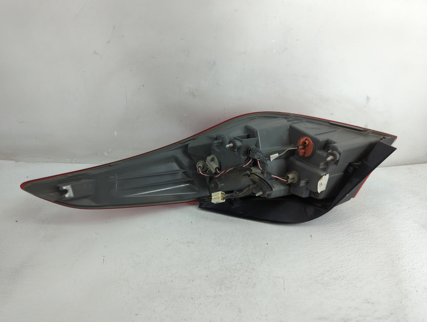 2011-2013 Hyundai Elantra Tail Light Assembly Driver Left OEM Fits Fits 2011 2012 2013 OEM Used Auto Parts - Oemusedautopart